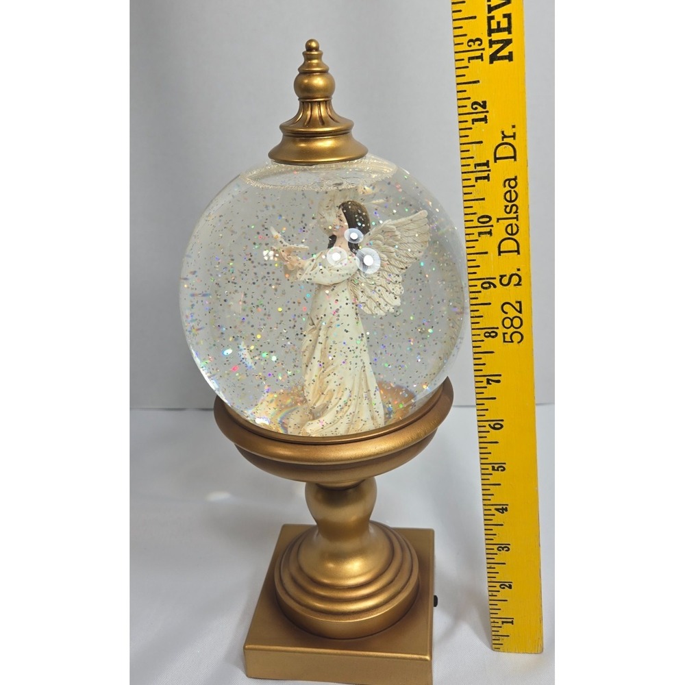 Cracker Barrel Angel Glitter Globe Illuminated Continual Glitter Motion video - Picture 13 of 14
